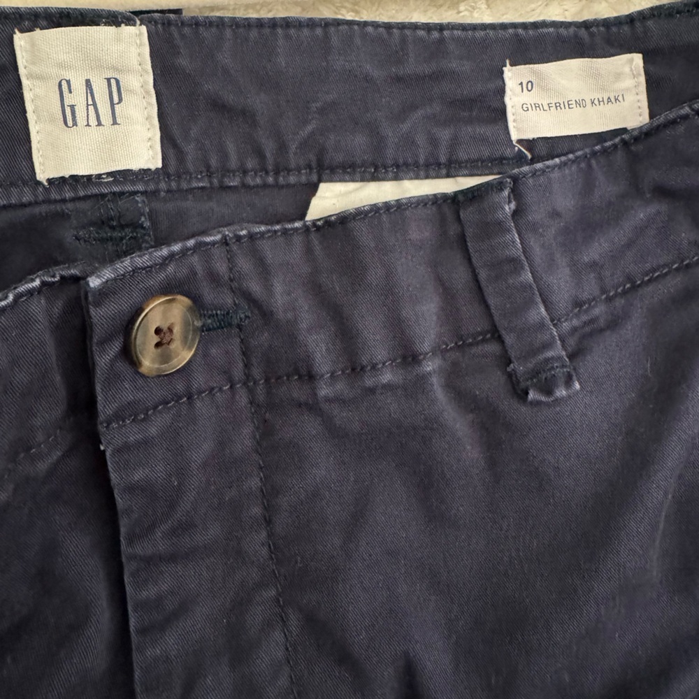 Gap Girlfriend Khaki in Navy - 10 - Picture 4 of 4